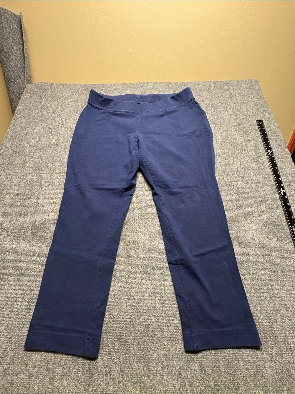 Lands End Women's Navy Blue yoga Pants size 2X